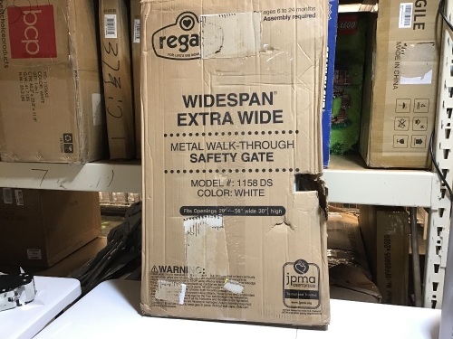 Regalo 56-Inch Extra WideSpan Walk Through Baby Gate. Appears New - Lot 532