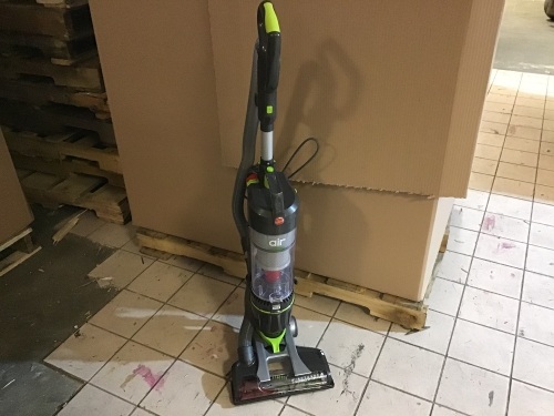 WINDTUNNEL AIR STEERABLE UPRIGHT VACUUM. Tested Works - Lot 718