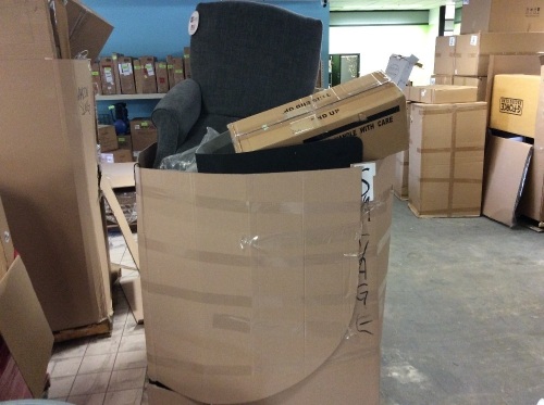 Pallet of Amazon E-Commerce Returns. See Pics. Condition Unknown - Lot 930