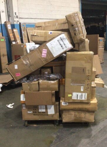 Pallet of Mostly New Auto Parts and Accessories - Lot 191