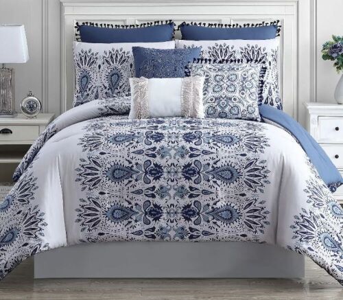 Modern Threads 8 Piece Queen Size Bedding Set  - Lot 284