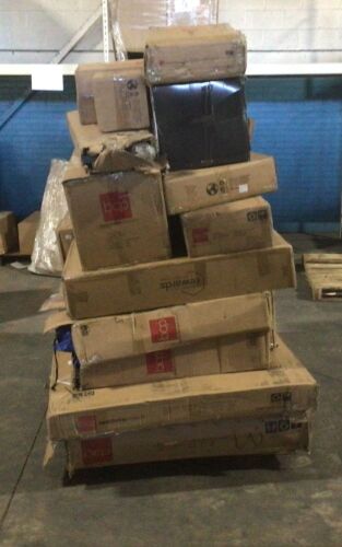Salvage Pallet. Items Will Be Broken and Incomplete.  - Lot 333