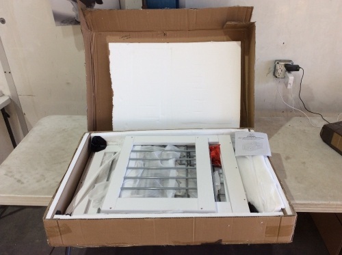 Furpezo Pet Crate  - Lot 335