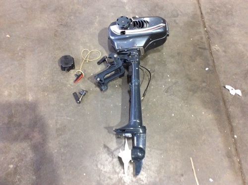 Cozyel 3.5HP Heavy Duty 2 Stroke Outboard Motor - For Parts or Repair  - Lot 896