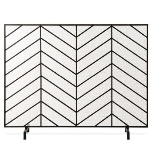 Single Panel Iron Chevron Fireplace Screen w/ Antique Finish, 38x31in - Lot 1088