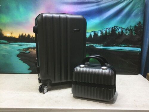 Luggage Set  - Lot 1109