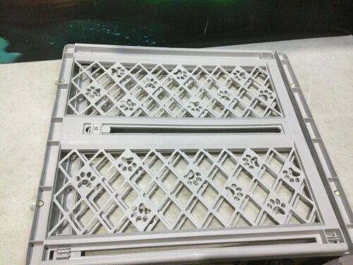 MyPet 40" Portable Pet Gate  - Lot 1152