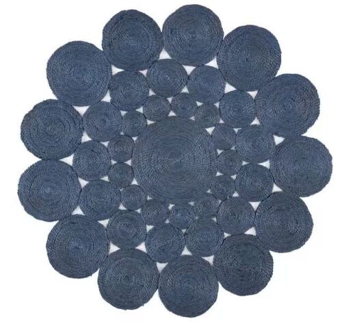 SAFAVIEH Natural Fiber Navy 4 ft. x 4 ft. Woven Floral Round Area Rug  - Lot 241JF