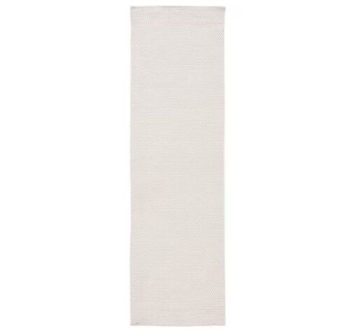SAFAVIEH Vermont Ivory 2 ft. x 8 ft. Solid Color Runner Rug - Lot 244JF