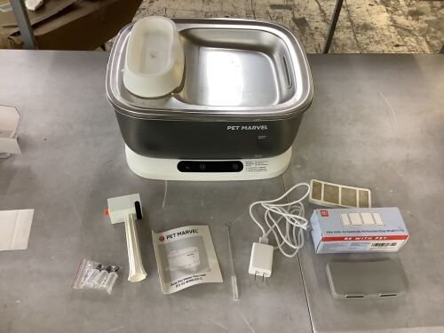 Pet Marvel Wireless Sensing Auto Pet Water Fountain  - Lot 658