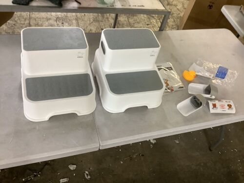 Harwaya Toddler Bathroom Step Stool, 2 Pack  - Lot 542