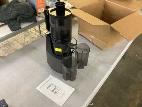 Slow Masticating Juicer  - Lot 544