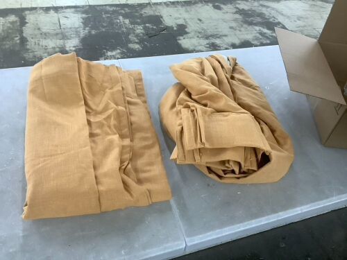 Lot of (2) Curtains 40" x 84"  - Lot 698