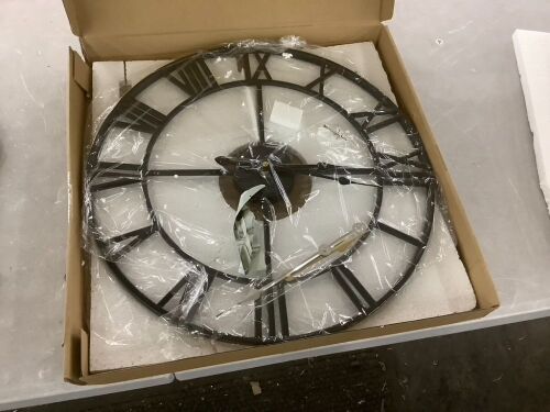 Decorative Wall Clock  - Lot 284