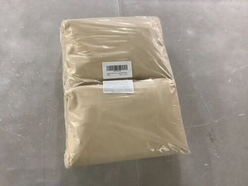 Vailge Patio Chair Covers - Cuts in Fabric - Lot 277