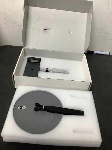 Tablet & Cell Phone Stand - Lot 1156