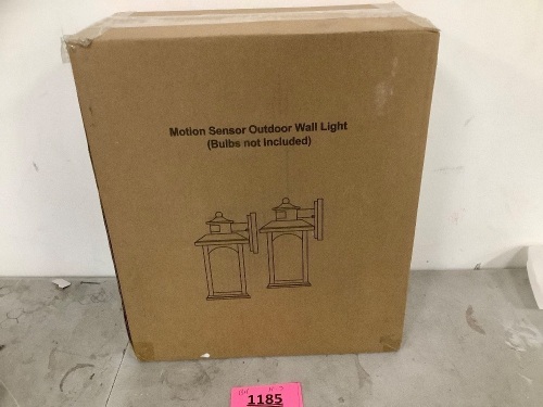 Outdoor Motion Sensor Wall Light - Lot 1185