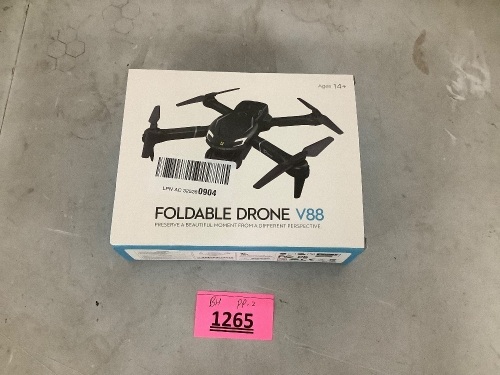 Foldable Drone V88 - Lot 1265