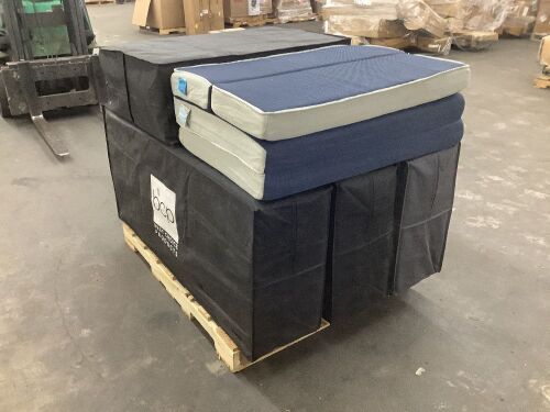 Lot of (5) Folding Mattress Toppers 3 Queen, 2 Twin - Uninspected - Lot 134