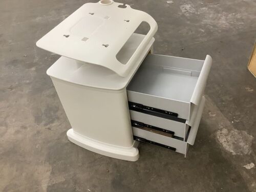 Salon Trolley Cart - Cracked  - Lot 173