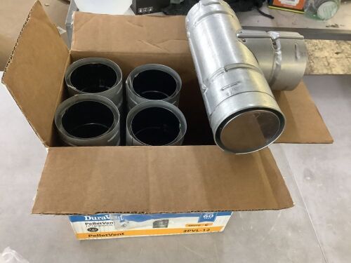 DuraVent Chimney Pipes  - Lot 826JF