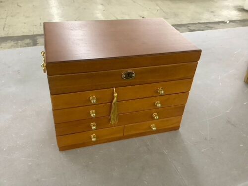 Wooden Jewelry Box - Lot 850