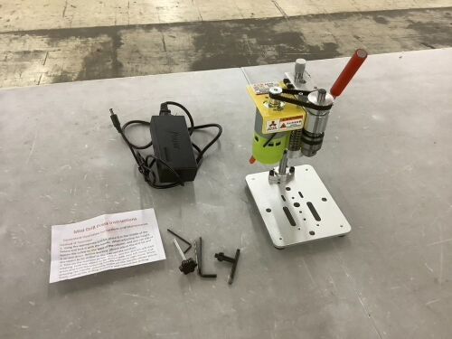 Mini Drill Press  - Lot 862