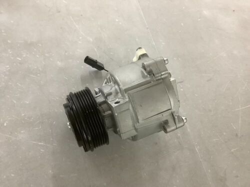 AC Compressor  - Lot 706