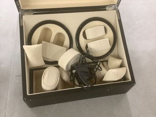 Automatic Watch Winder Rotating Display Box - Lot 300