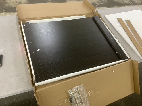 Noodle Board Stove Cover with Handles - Lot 365