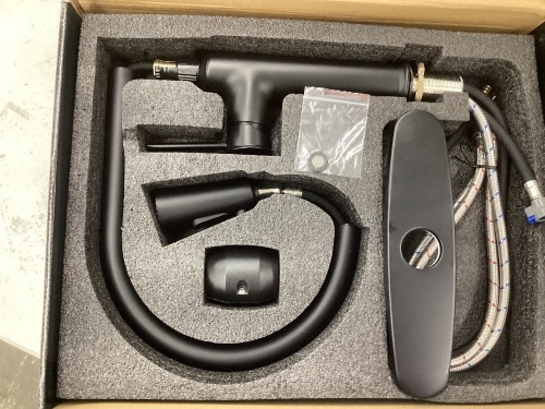 Lavatrum Matte Black Kitchen Facets High Arc Single Handle Tall Kitchen Faucet with Pull Down Sprayer solid brass 19 in - Lot 14