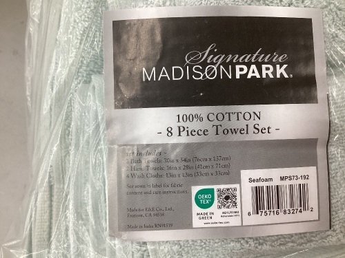 Madison Park 800GSM Bathroom Towel Set of 8 (Seafoam) - Lot 137