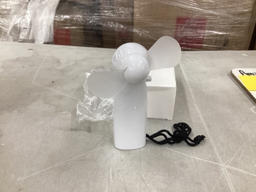 72 Pcs Mini Portable Electric Fan Bulk Powerful Personal Handheld Fan for Wedding Favors, Summer Music Festival, Travel Camping, Battery not Included (white) - Lot 148