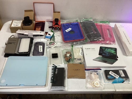 assorted Tech iteams  - Lot 285