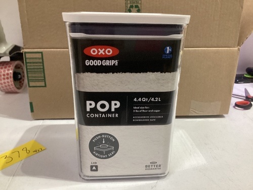 OXO Good Grips 4.4 Qt Storage Container - Lot 378