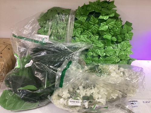 lot of Misc. White Flowers - Lot 420