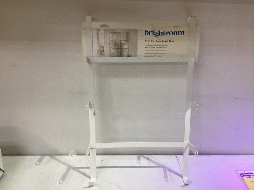 Over-The-Door Tiered Towel Rack - Lot 508