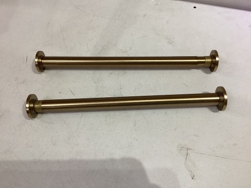 Lot of 2 Gold finish curtain spring rods - Lot 487
