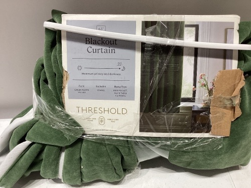 Threshold 63" Blackout Curtain. Green Matte Velvet with rod pocket - Lot 501