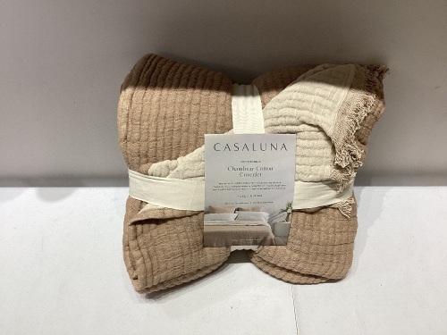 CASALUNA Chambray Cotton Coverlet - Lot 527