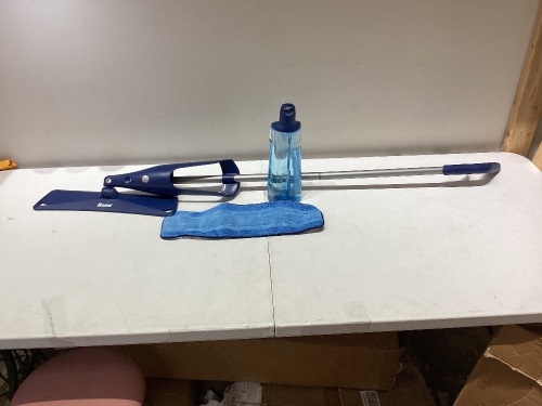 BONA Spray Mop; Pre-Filled with cleaner.  - Lot 535