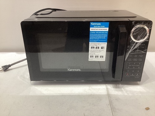Kenmore Microwave - Lot 66