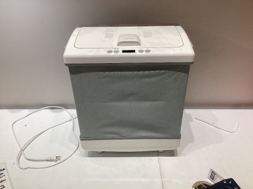 WEETALL Folded Towel Warmer - Lot 589