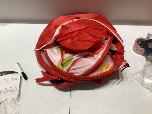 Child's Foldable Play Tent/Teepee - Lot 603