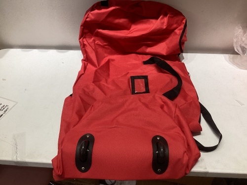 Large Red Duffle bag with wheels - Lot 615