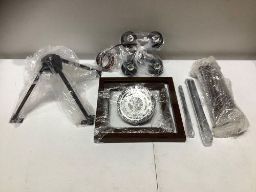 Farmhouse rustic chandalier, 4 lights - Lot 410