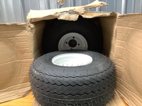 18x8.50-8 with 8x7 White Assembly for Golf Cart and Lawn Mower (Set of 2) - Lot 1802
