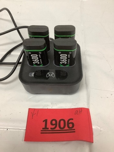 Xbox Controller Batteries with Charging Base - Lot 1906