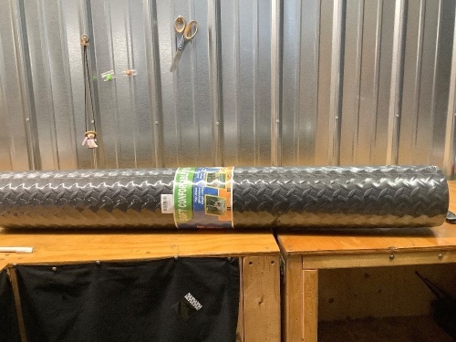 4x6ft Large Yoga Mat - Lot 1834