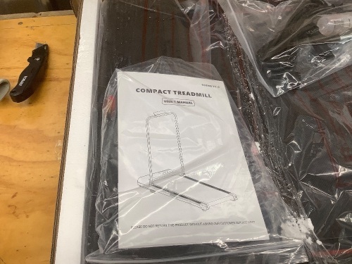 Walking Treadmil Pad with Handle - Lot 2085